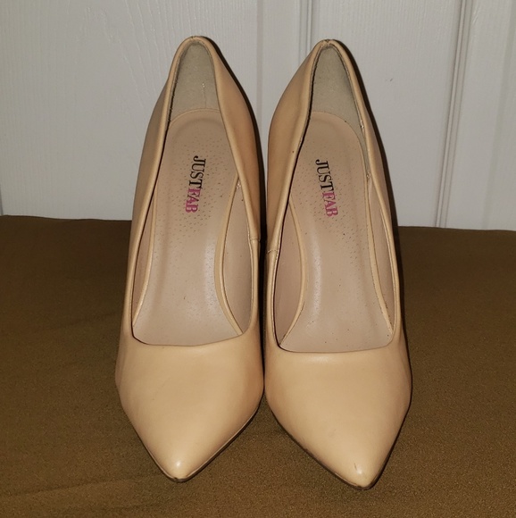 JustFab Evira Nude Pumps Shoes High Heels Stiletto - Picture 2 of 8